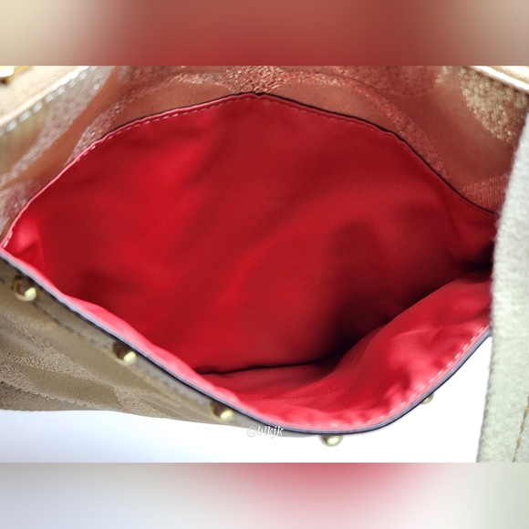 Coach Gold Metallic Signature C Crossbody *Cream/Gold* EUC - Picture 12 of 15